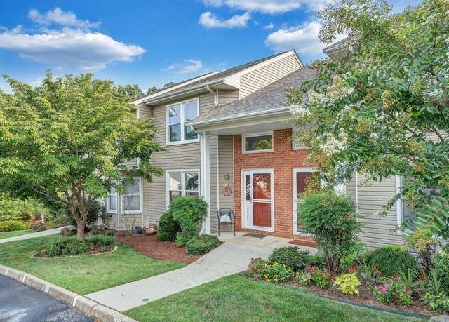 Property at 4624 Mill View Ct, Roanoke, VA 24018, 3 beds, 3.5 baths