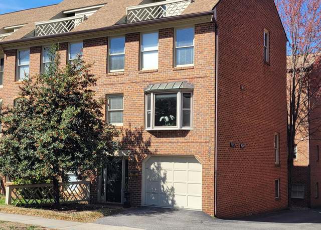 Property at 2221 Jefferson St SW Unit 2221A, Roanoke, VA 24014, 3 beds, 3 baths