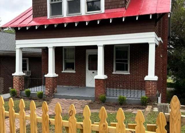 Property at 1110 Tazewell Ave SE, Roanoke, VA 24013, 3 beds, 1 bath