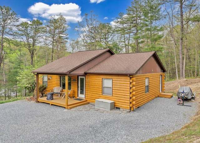 Property at 78 Hoot Owl Rd, New Castle, VA 24127, 3 beds, 2 baths
