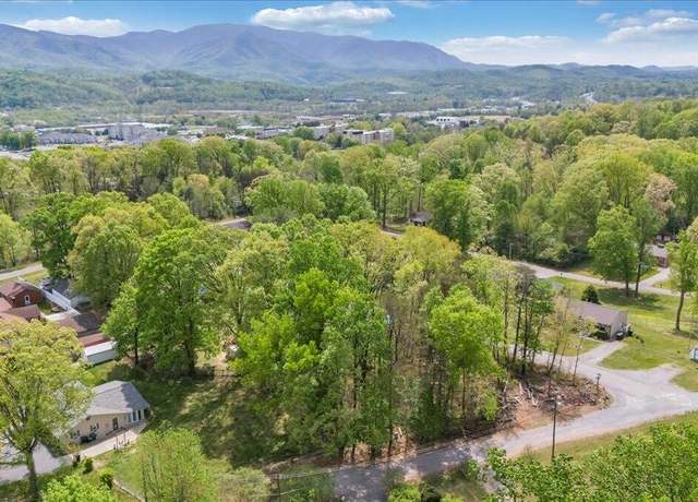 Property at 3713 Shelor Ave, Salem, VA 24153