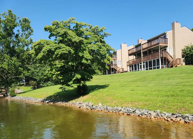 Property at 279 Waterside Dr Unit 7-J, Moneta, VA 24121, 3 beds, 3.5 baths