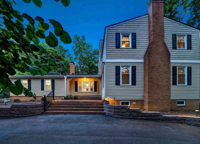 Property at 4937 Greenlee Rd SW, Roanoke, VA 24018, 5 beds, 3.5 baths