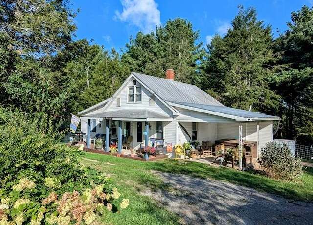 Property at 825 Macks Mountain Rd NW, Indian Valley, VA 24105, 3 beds, 1 bath