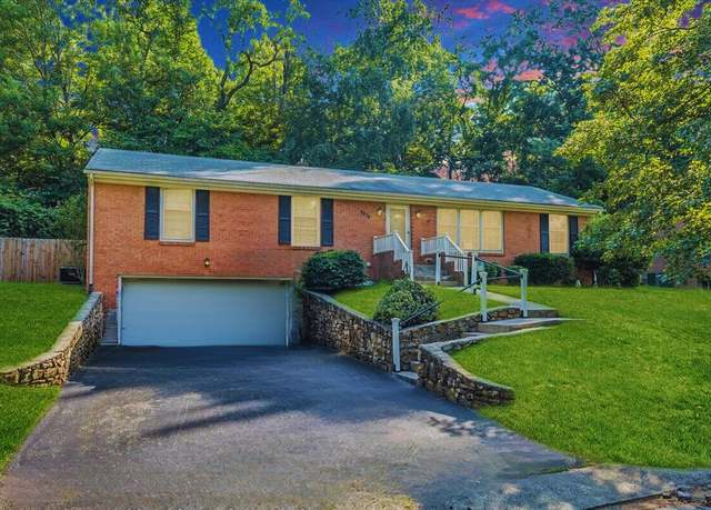 Property at 3339 Longhorn Rd, Roanoke, VA 24018, 3 beds, 2.5 baths
