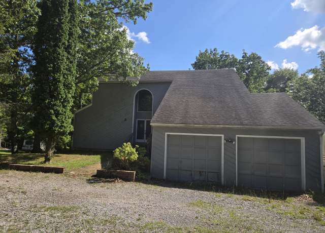 Property at 4489 Preston Forest Dr, Blacksburg, VA 24060, 5 beds, 2.5 baths