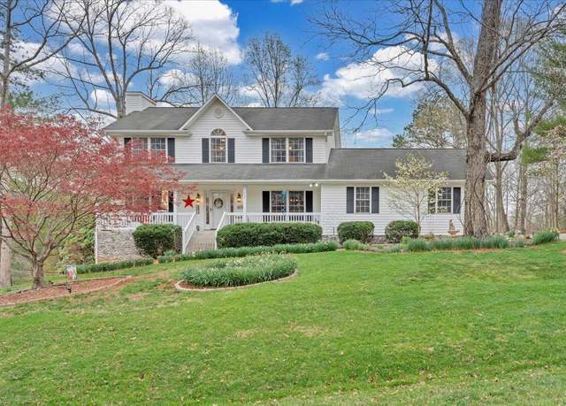 Property at 274 Bousman Cir, Hardy, VA 24101, 3 beds, 2.5 baths