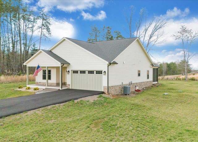 Property at 17 Alpine Dr, Union Hall, VA 24176, 3 beds, 2 baths