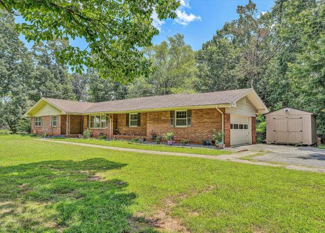 Property at 315 Cornell Rd, Rocky Mount, VA 24151, 3 beds, 2.5 baths