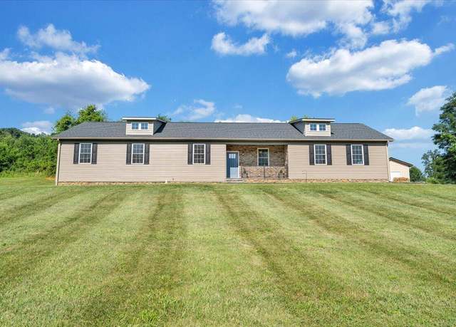 Property at 3141 Trinity Rd, Troutville, VA 24175, 4 beds, 2 baths