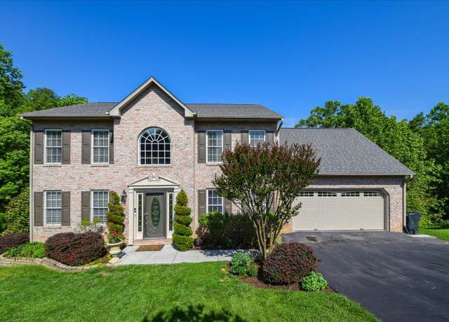 Property at 7635 Peebles Ln, Roanoke, VA 24018, 4 beds, 2.5 baths