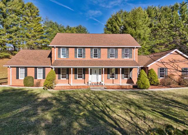 Property at 195 Showalter Rd NW, Willis, VA 24380, 4 beds, 2.5 baths
