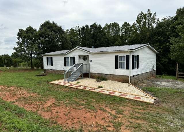 Property at 494 Glade Creek Rd, Glade Hill, VA 24092, 3 beds, 2 baths