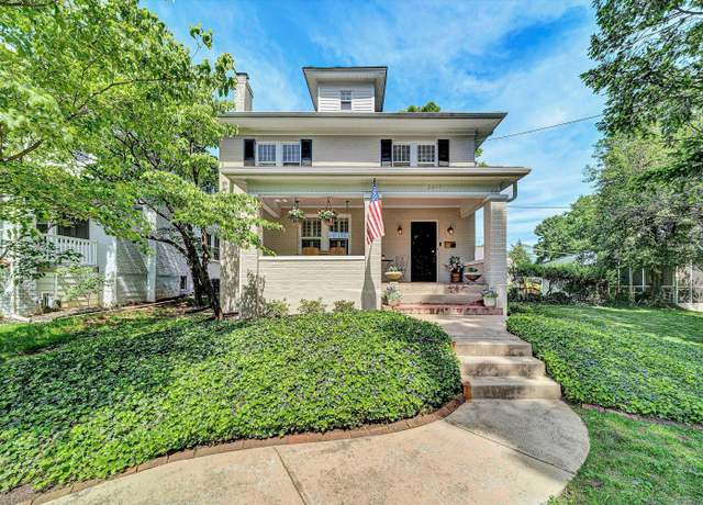 Property at 2615 Wycliffe Ave SW, Roanoke, VA 24014, 4 beds, 1.5 baths