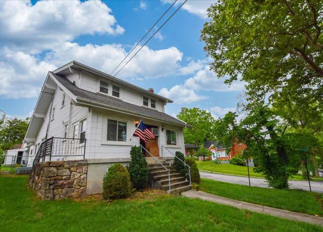Property at 2501 Guilford Ave SW, Roanoke, VA 24015, 3 beds, 2.5 baths