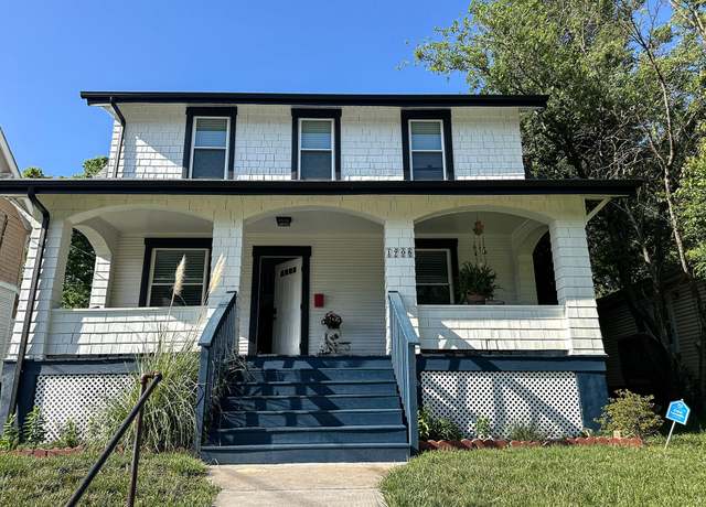 Property at 1705 Chapman Ave SW, Roanoke, VA 24016, 5 beds, 2 baths