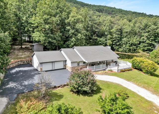 Property at 228 Artesian Ln, New Castle, VA 24127, 4 beds, 2 baths