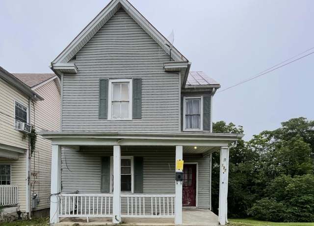 Property at 127 Patton Ave NW, Roanoke, VA 24016, 3 beds, 2 baths