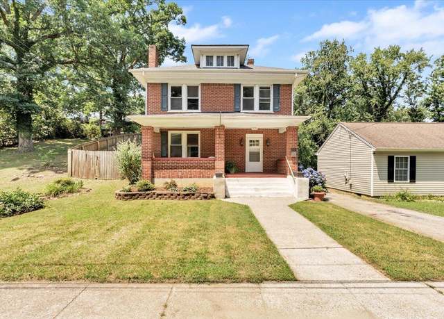Property at 2126 Colgate St NE, Roanoke, VA 24012, 4 beds, 2 baths