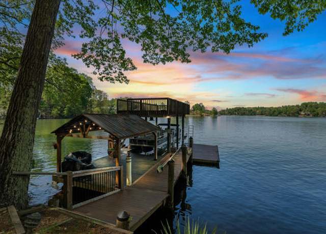 Property at 67 Overlook Rd, Hardy, VA 24101, 3 beds, 4 baths