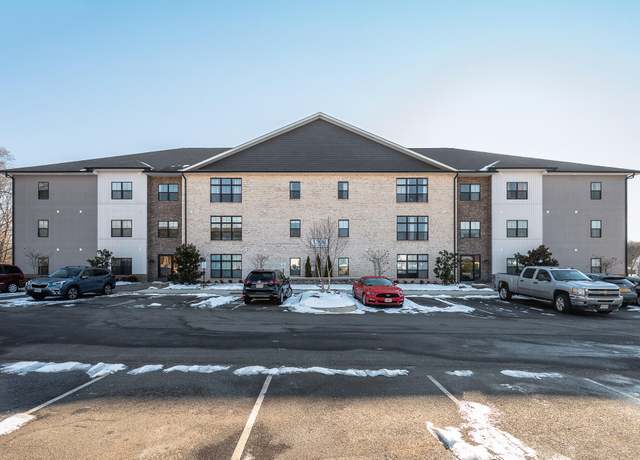 Property at 1300 Stoney Ridge Blvd #304, Forest, VA 24551, 2 beds, 2 baths