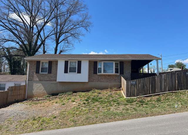 Property at 4102 Vermont Ave NW, Roanoke, VA 24017, 4 beds, 1 bath