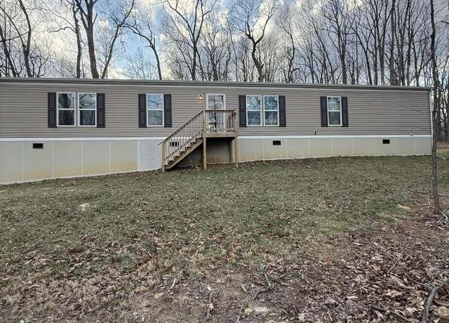 Property at 4942 Jeters Chapel Rd, Vinton, VA 24179, 3 beds, 2 baths