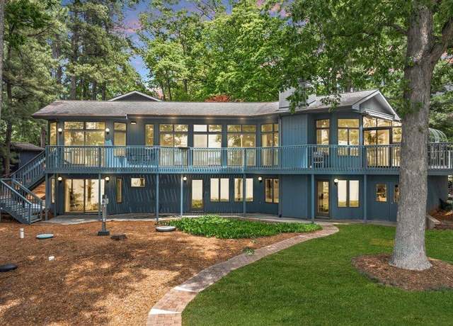 Property at 230 Lee Dr, Huddleston, VA 24104, 4 beds, 4.5 baths