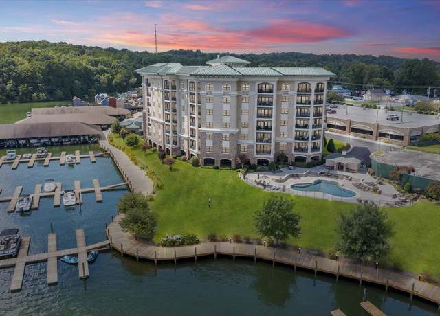 Property at 100 Bridgewater Pointe Pl #502, Moneta, VA 24121, 3 beds, 2 baths