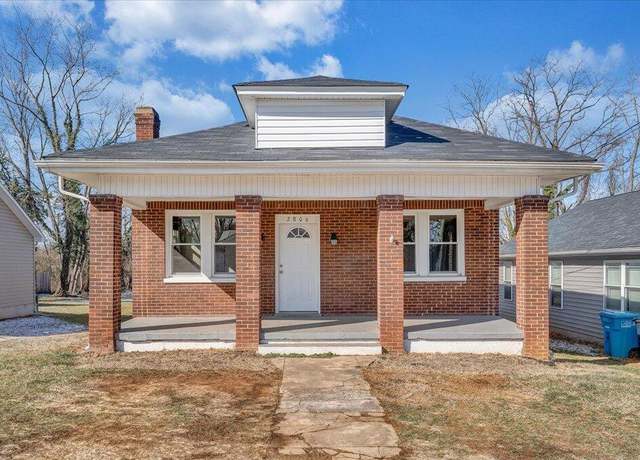 Property at 2806 Ridgefield St NE, Roanoke, VA 24012, 2 beds, 1 bath