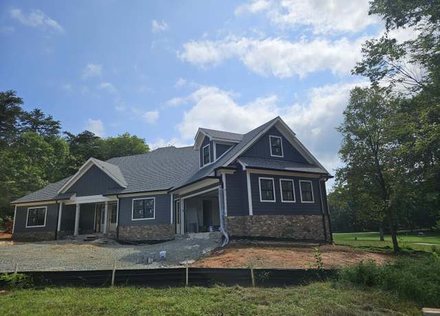 Property at 31 Flagstick Ct, Penhook, VA 24137, 4 beds, 3 baths