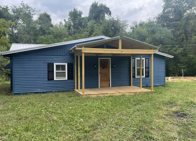 Property at 101 Williams Rd, Hot Springs, VA 24445, 3 beds, 1 bath