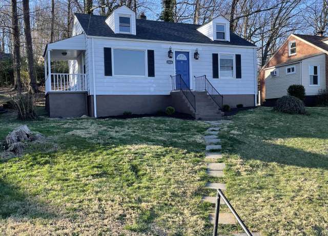 Property at 2816 Sweetbrier Ave SW, Roanoke, VA 24015, 2 beds, 1 bath