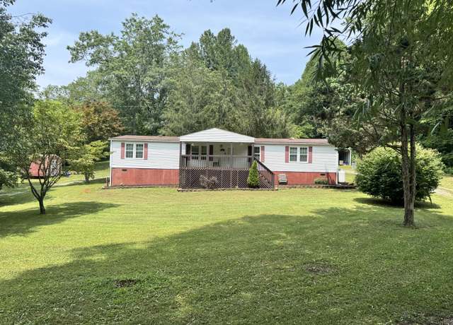 Property at 23 Meryls Rd, Buchanan, VA 24066, 3 beds, 2 baths