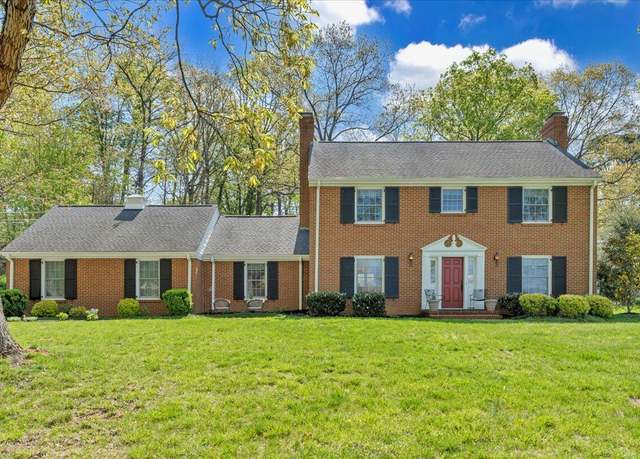 Property at 3964 Winding Way Rd SW, Roanoke, VA 24015, 3 beds, 2.5 baths