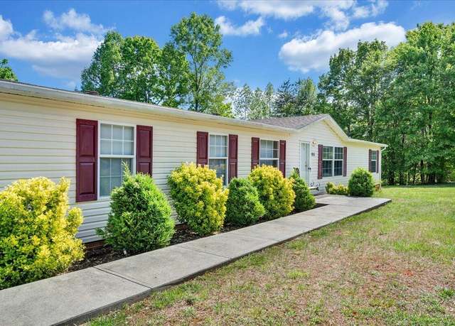 Property at 915 Powells Store Rd, Glade Hill, VA 24092, 5 beds, 2 baths
