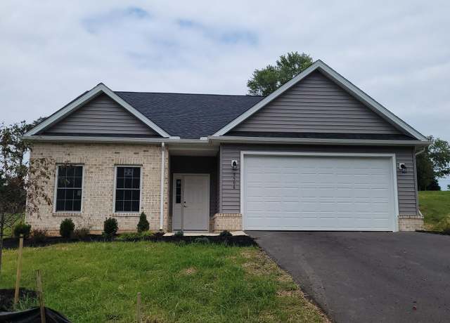 Property at 5506 New Pleasant Way, Salem, VA 24153, 3 beds, 2.5 baths