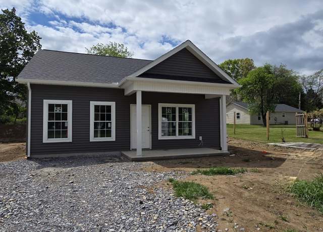 Property at 602 Seventeenth St, Radford, VA 24141, 2 beds, 2 baths