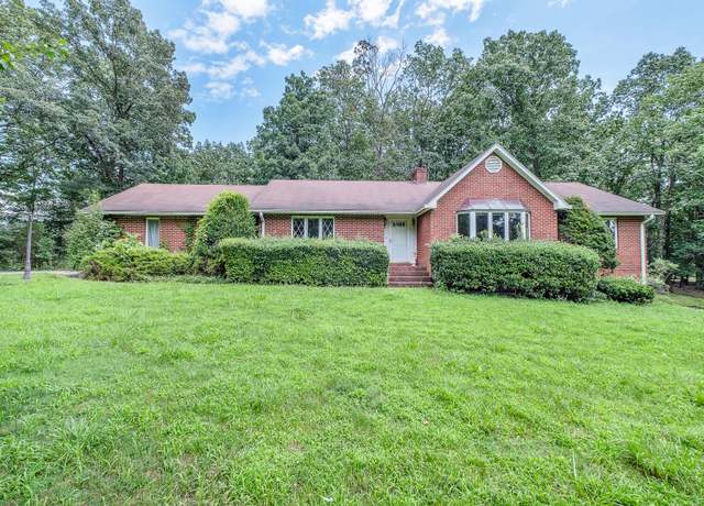 Property at 75 Eleanor Ln, Blue Ridge, VA 24064, 3 beds, 3 baths