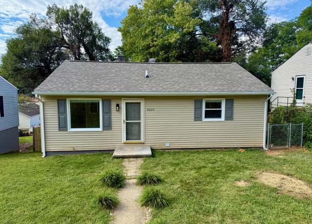 Property at 4026 Virginia Ave NW, Roanoke, VA 24017, 3 beds, 2 baths