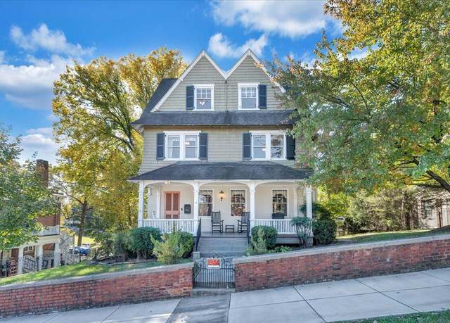 Property at 18 Mountain Ave SW, Roanoke, VA 24016, 6 beds, 2.5 baths