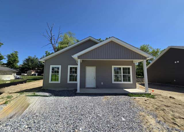 Property at 600 Seventeenth St, Radford, VA 24141, 2 beds, 2 baths
