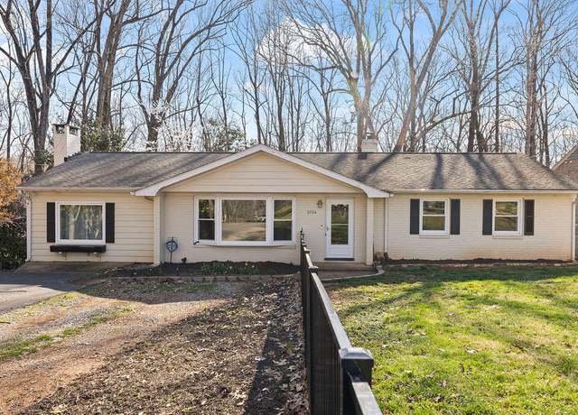 Property at 2034 Royal Oak Way, Lynchburg, VA 24503, 4 beds, 3 baths