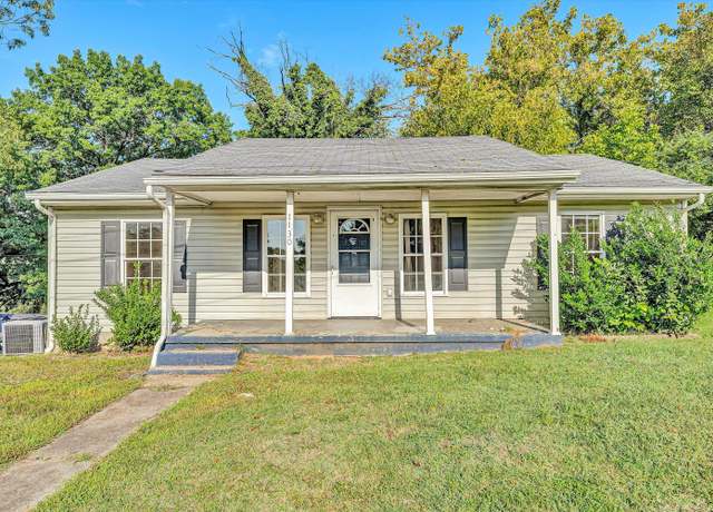 Property at 1130 Van Buren St NW, Roanoke, VA 24017, 3 beds, 2 baths