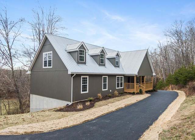 Property at 6380 Owens Rd, Radford, VA 24141, 4 beds, 3 baths