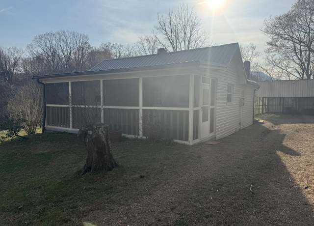 Property at 715 Primrose Rd, Boones Mill, VA 24065, 2 beds, 1 bath