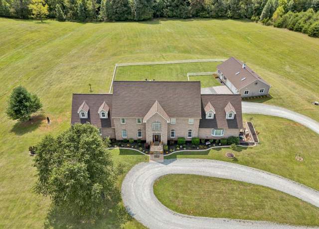 Property at 844 Blackwater Hills Dr, Glade Hill, VA 24092, 6 beds, 5.5 baths