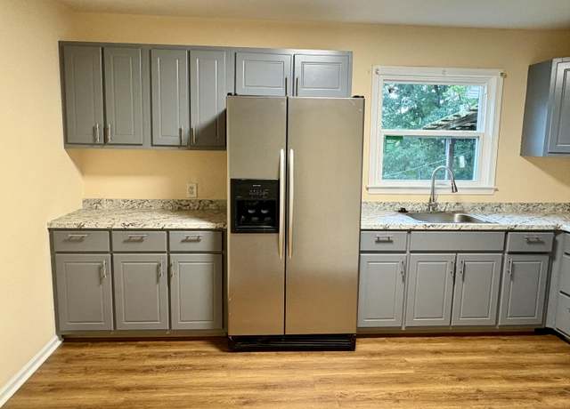 Property at 599 Myrtle Rd, Bassett, VA 24055, 3 beds, 1.5 baths