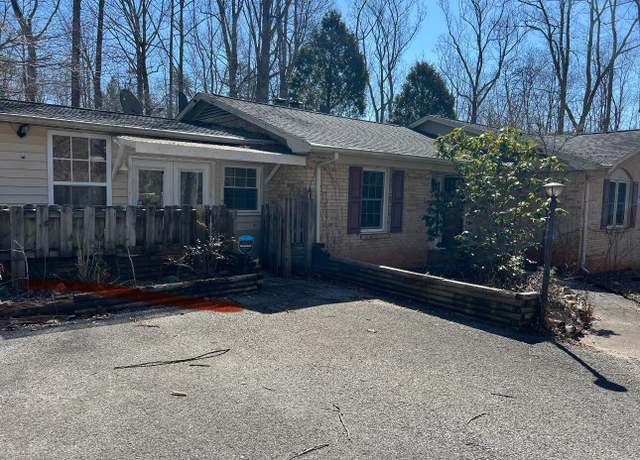 Property at 181 Oakdale Dr, Boones Mill, VA 24065, 3 beds, 2 baths