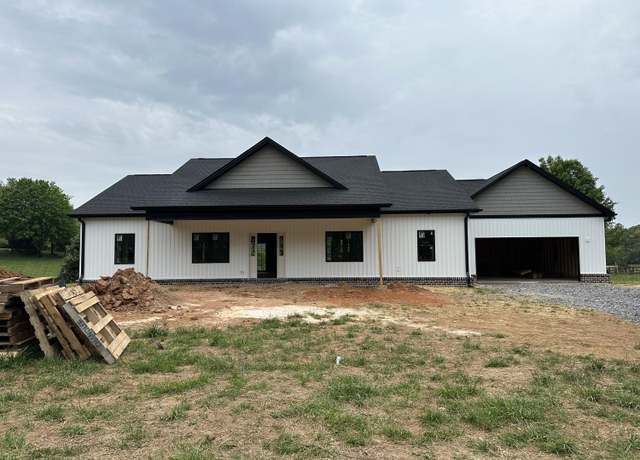 Property at 0 Stewartsville Rd, Vinton, VA 24179, 3 beds, 2 baths